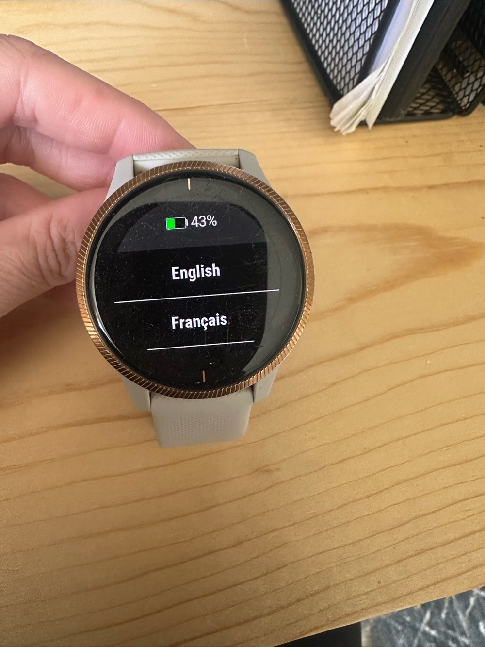 garmin Venu Smartwatch - Rose Gold Bezel with Light Gray Band